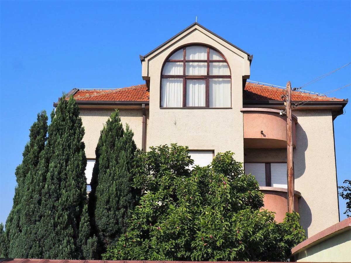 Guest House Stefanovic Vranje Dış mekan fotoğraf