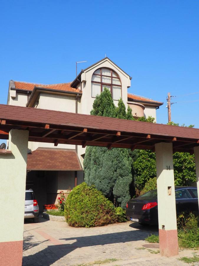 Guest House Stefanovic Vranje Dış mekan fotoğraf